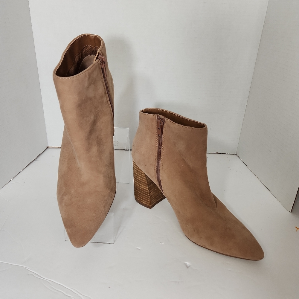 Steve Madden Simmer suede leather heeled bootie tan size 9